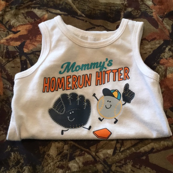 Onesie’s worn once. 3-6, 6 months, 6-9 months - Picture 5 of 8